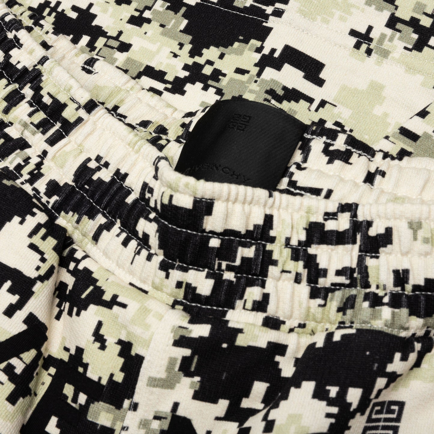 Shorts - Beige/Black