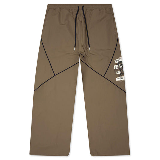 Growth Track Pant - Pebble