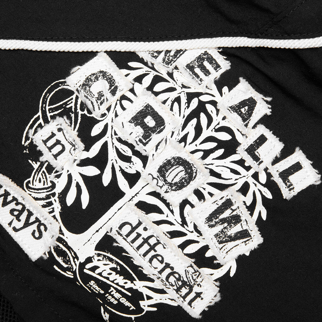 Growth Track Short - Black