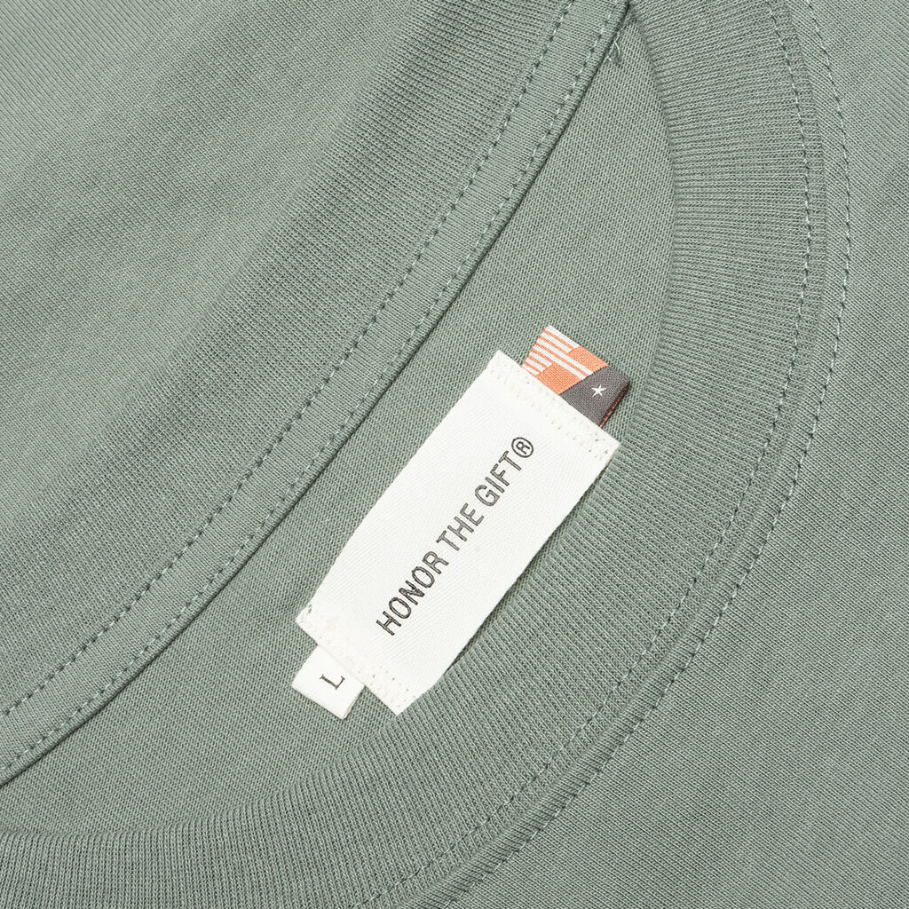 Honor The Gift Holiday Alive L/S - Sage