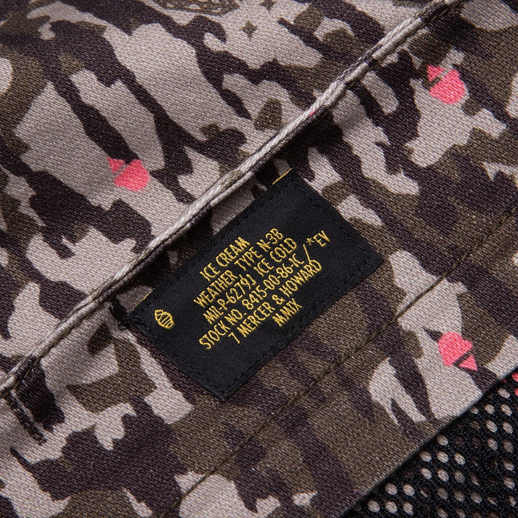 Strawberry Short - Camo