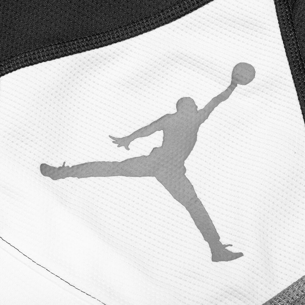 Dri-FIT Air Jordan Diamond Short - Black/White/Smoke Grey