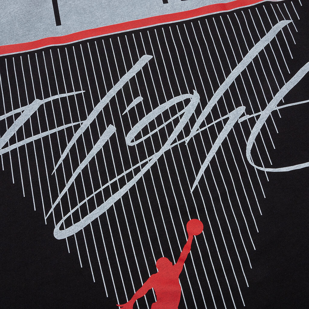 Essential Women's Graphic T-Shirt - Black