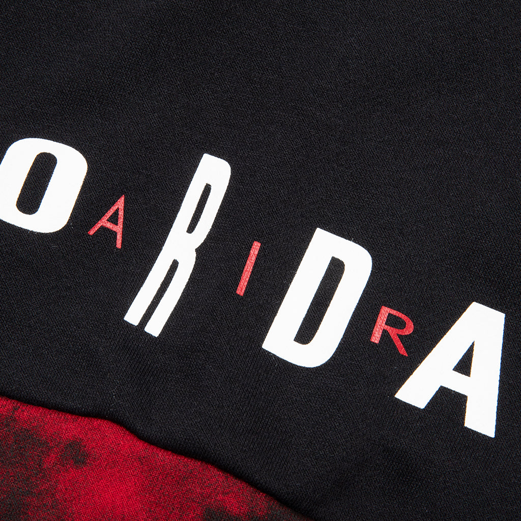 Legacy AJ6 Graphic Fleece Shorts - Black/Gym Red