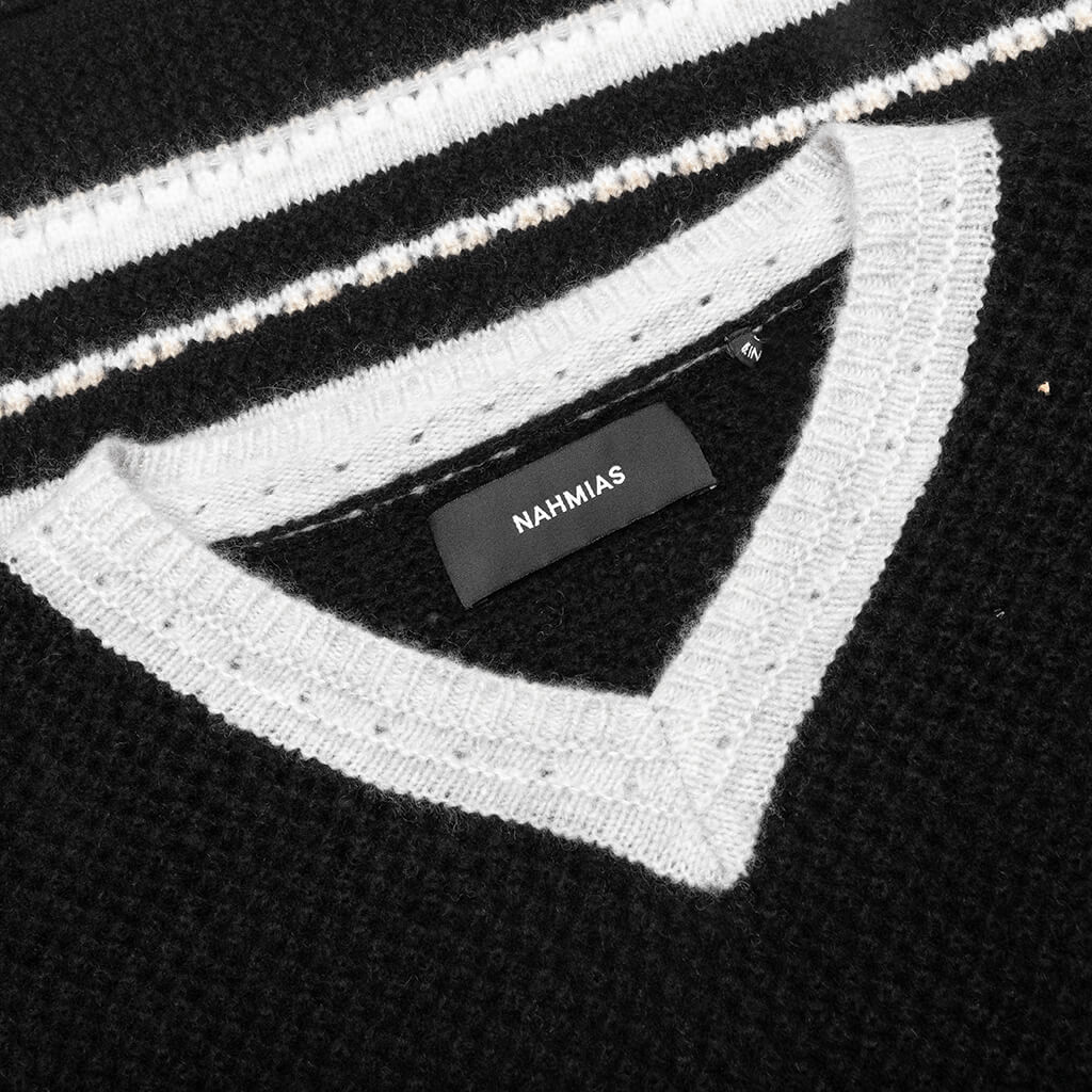 Knit 24 Hockey Jersey - Black