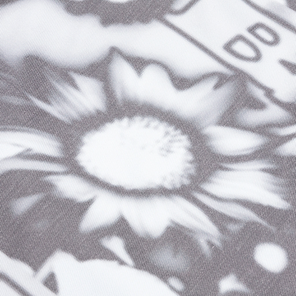 UV Flower Walkshort - Greyscale