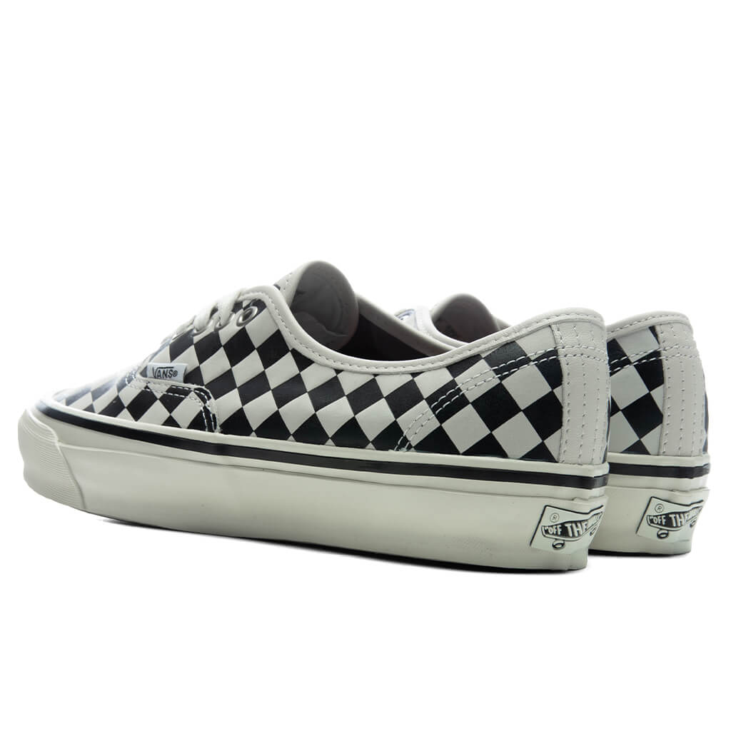 Premium LX Authentic 44 Diamond - Checkerboard Black/White