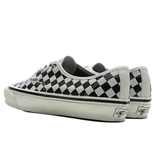 Premium LX Authentic 44 Diamond - Checkerboard Black/White