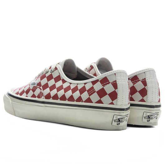 Premium LX Authentic 44 Diamond -  Checkerboard Red/Marshmallow White