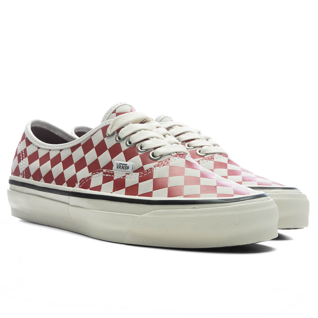 Premium LX Authentic 44 Diamond -  Checkerboard Red/Marshmallow White