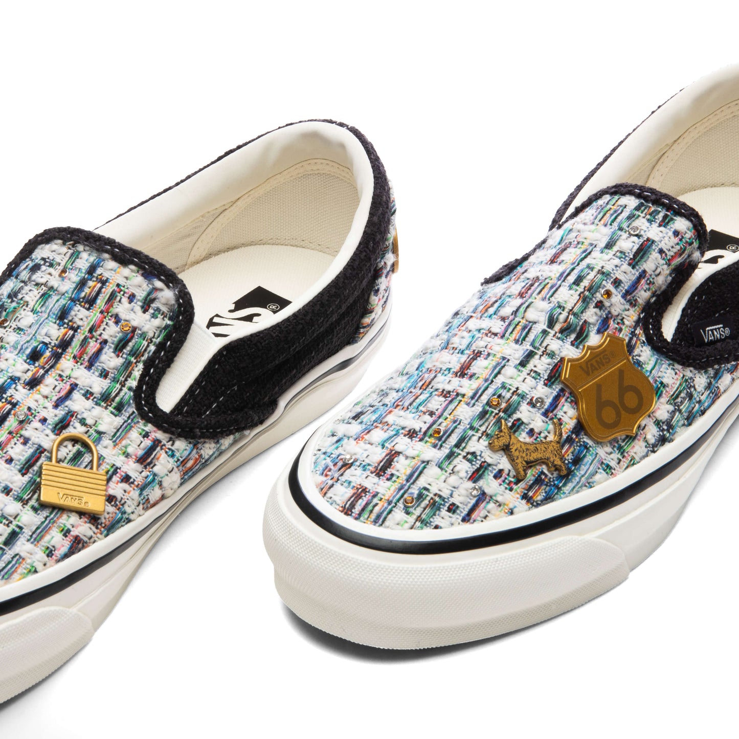 Premium LX Classic Slip-On 98 Cardigan - Black/White