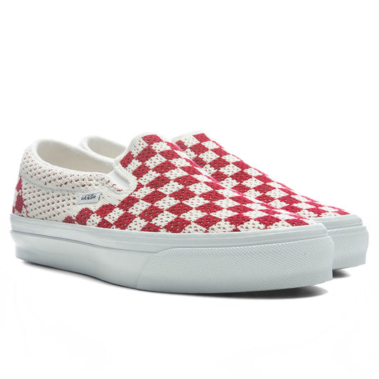Premium LX Classic Slip-On 98 EK - Checkerboard Red