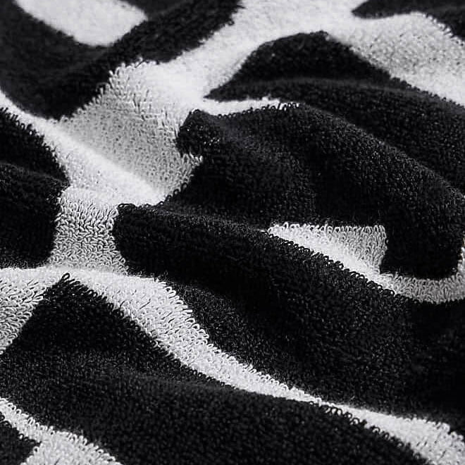 Logo Bath Towel - Black