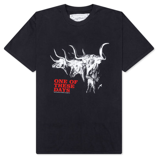 Long Horn Short Sleeve T-Shirt - Washed Black