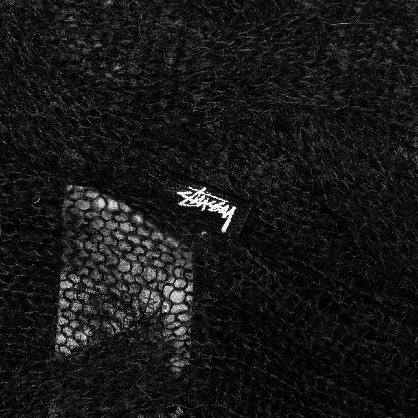 Loose Knit Cross Cable - Black