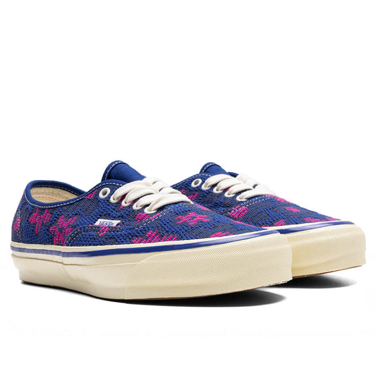 Premium Authentic 44 - Daisy/True Blue