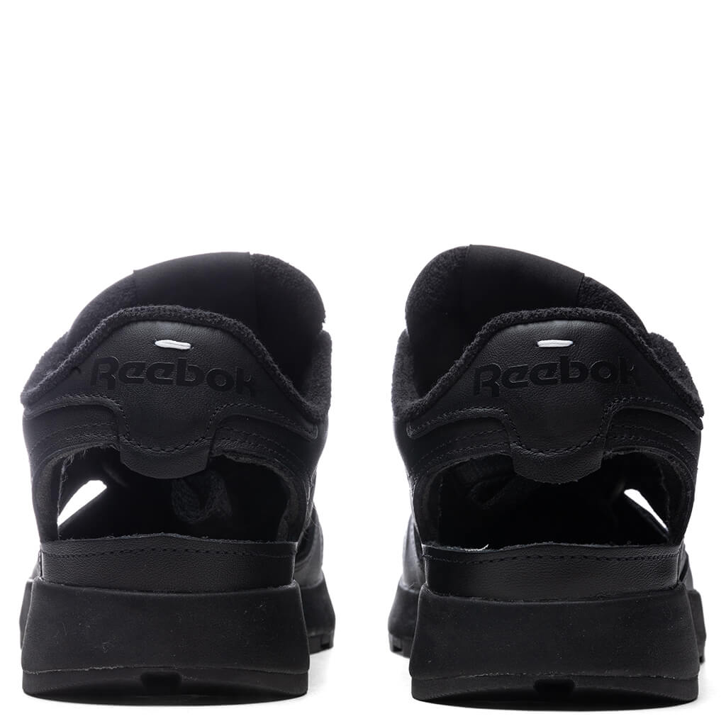Maison Margiela x Reebok Décortiqué’ Classic Leather Sneaker - Black