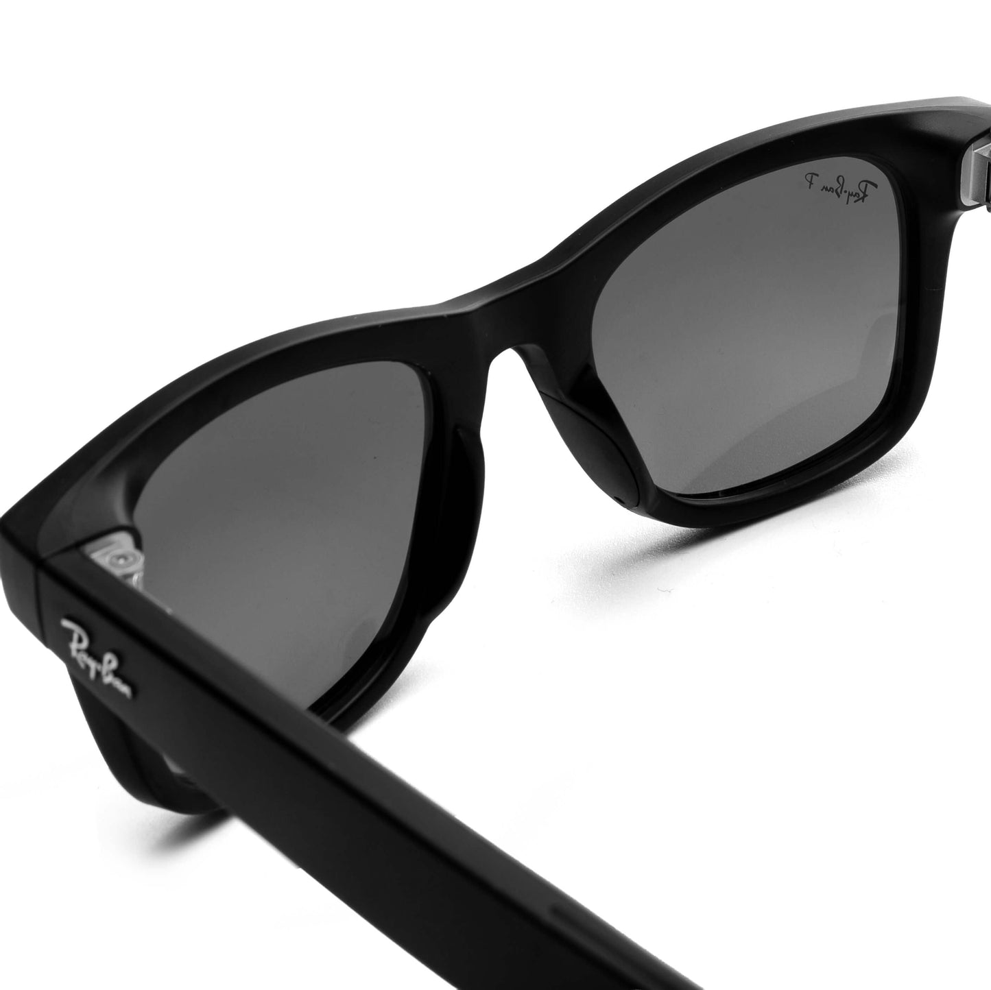 Meta Wayfarer Gen 2 - Matte Black/Polar Gradient Graphite