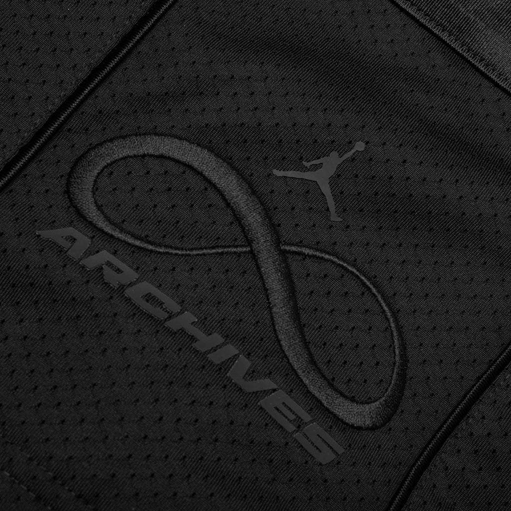 Jordan x Infinite Archives Cat-Scratch Short - Black