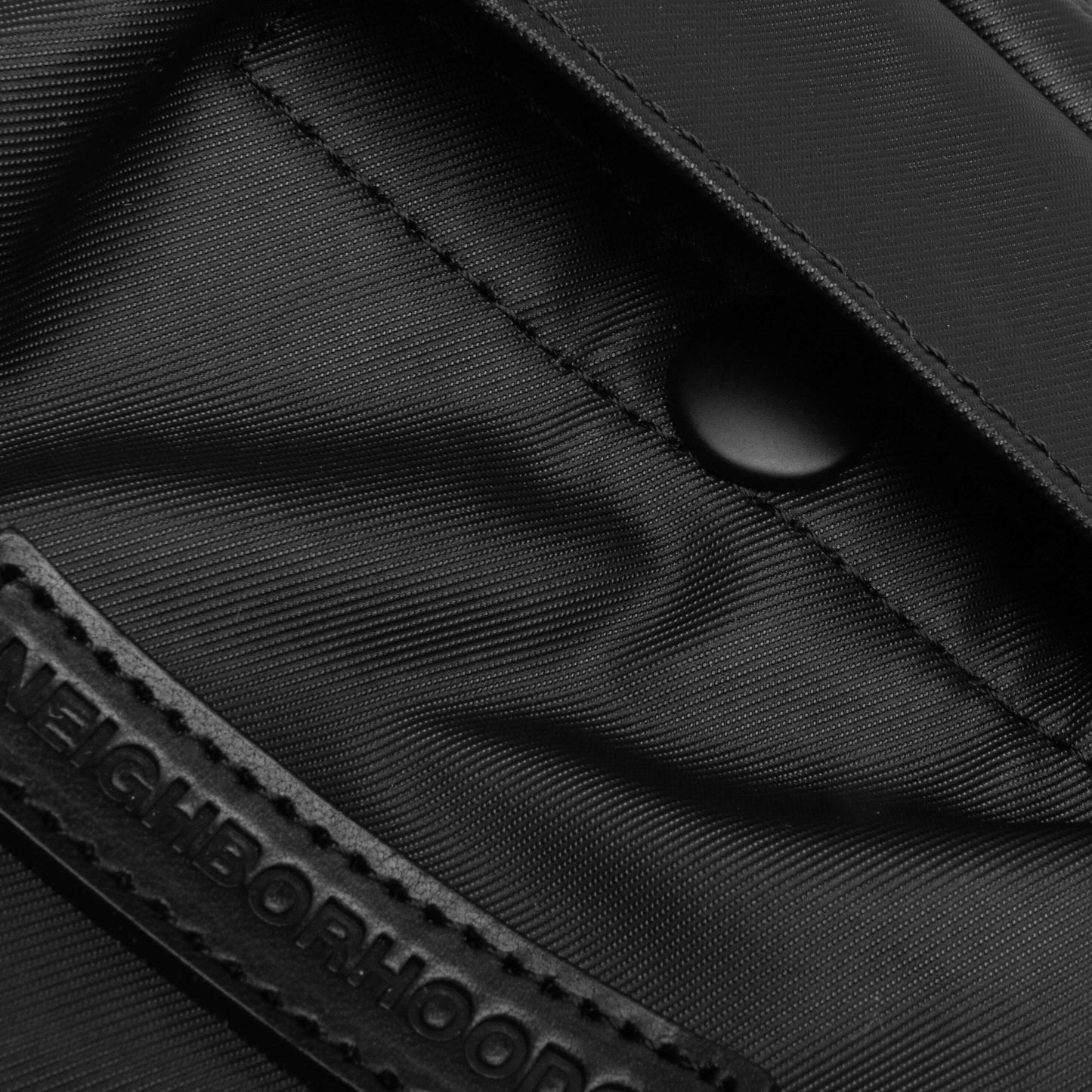 S-L Shoulder Pouch - Black