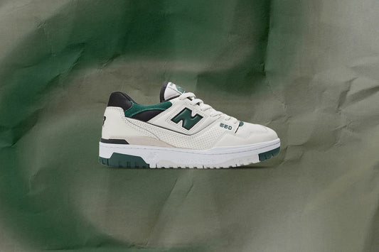 550 - Sea Salt/Pine Green/Black