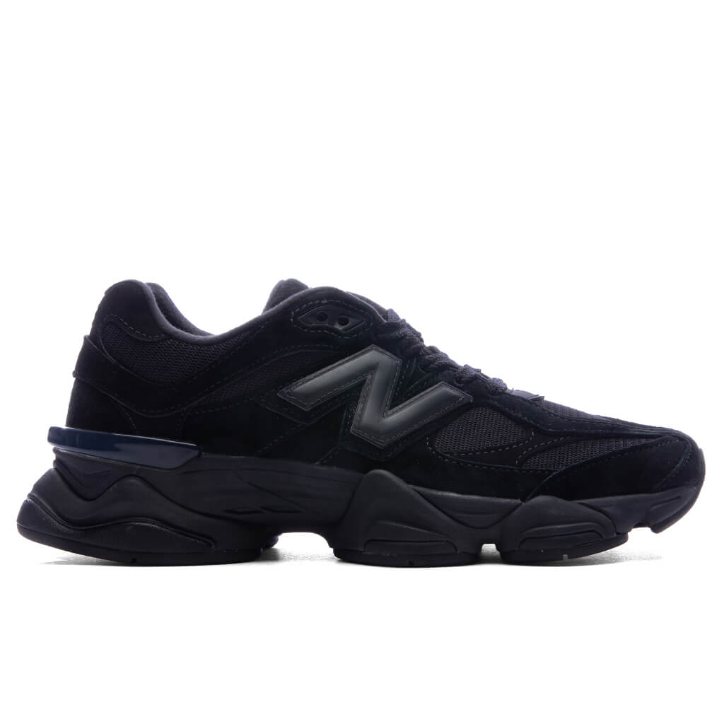 9060 - Black/Phantom/Magnet
