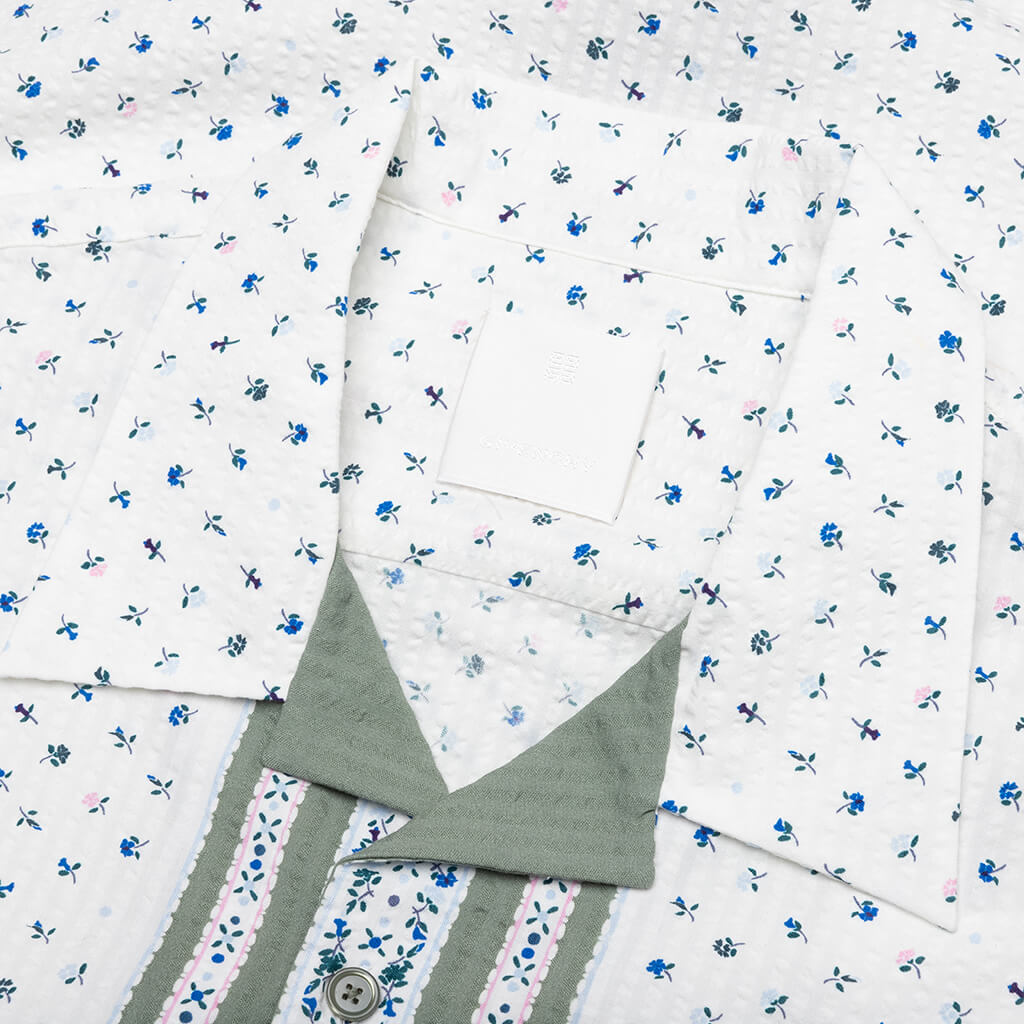 Floral Print Boxy Fit Shirt in Cotton Seersucker - Cream/Green