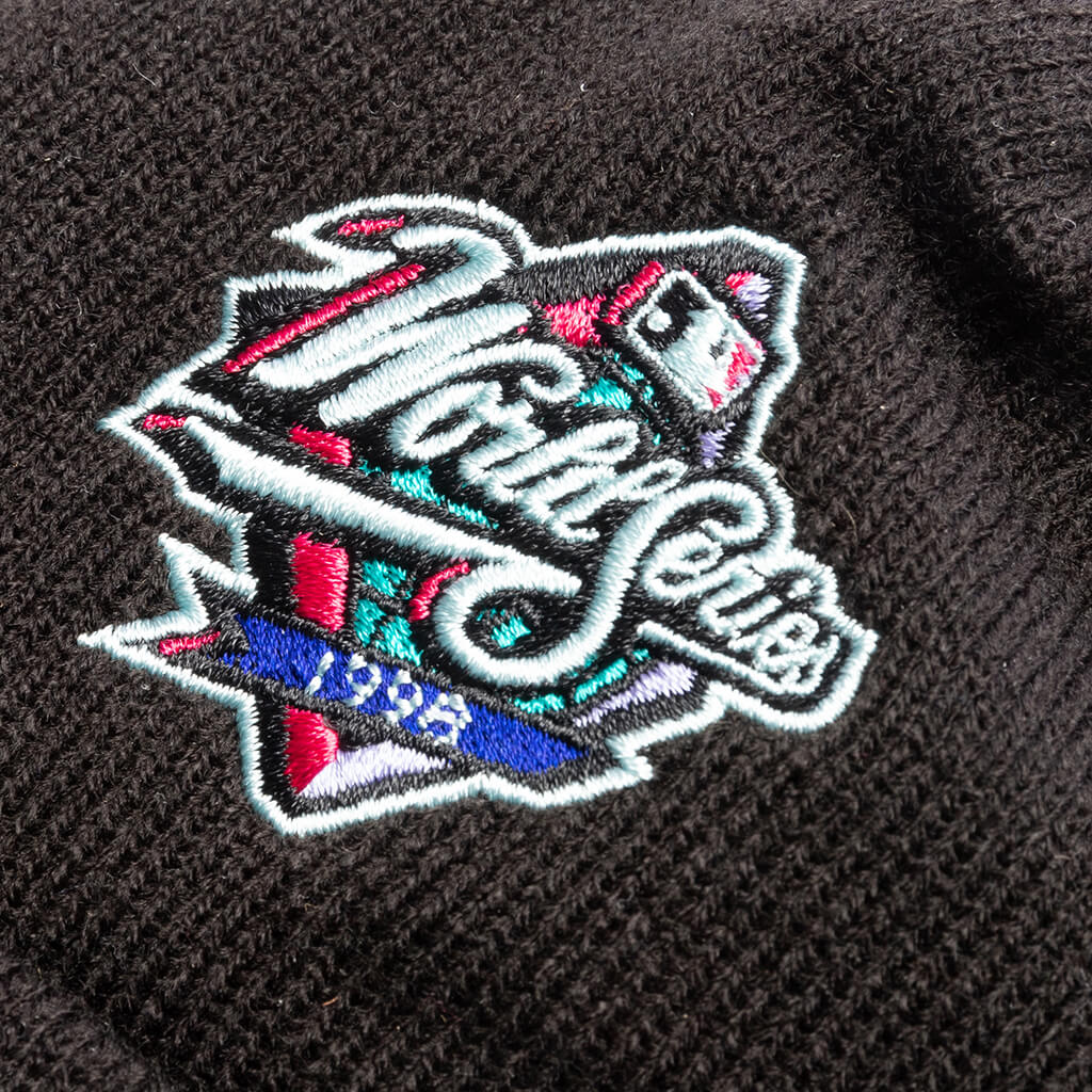 Polar Lights Knit Beanie - New York Yankees