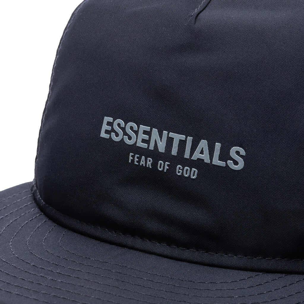 New Era x Fear of God Essentials Retro Crown 9FIFTY Strapback - Navy