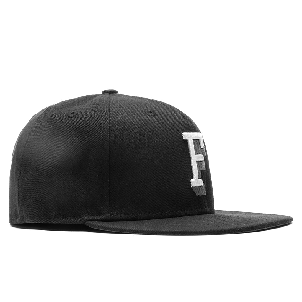 Feature x New Era 59FIFTY Collegiate F - Black