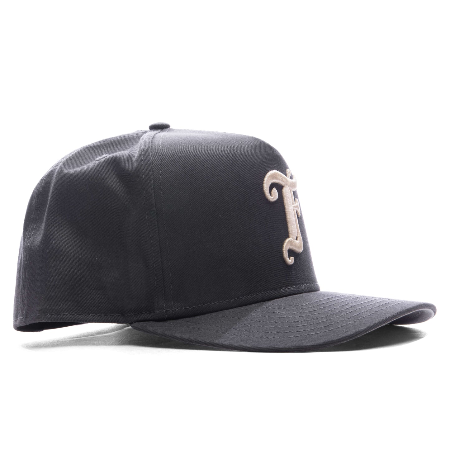 Feature x New Era 9FIFTY Curved A-Frame Old English F Snapback - Graphite