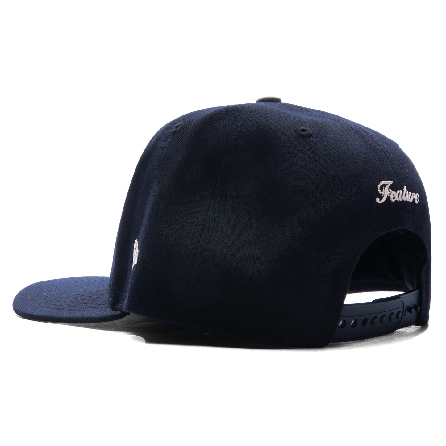 Feature x New Era 9FIFTY Curved A-Frame Old English F Snapback - Navy