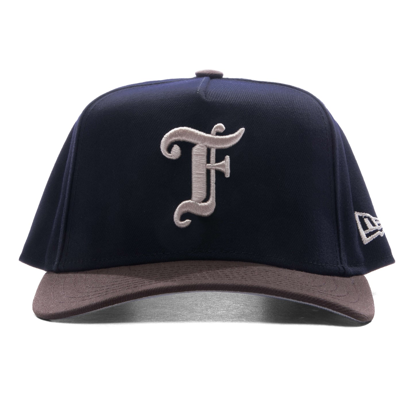 Feature x New Era 9FIFTY Curved A-Frame Old English F Snapback - Navy/Walnut