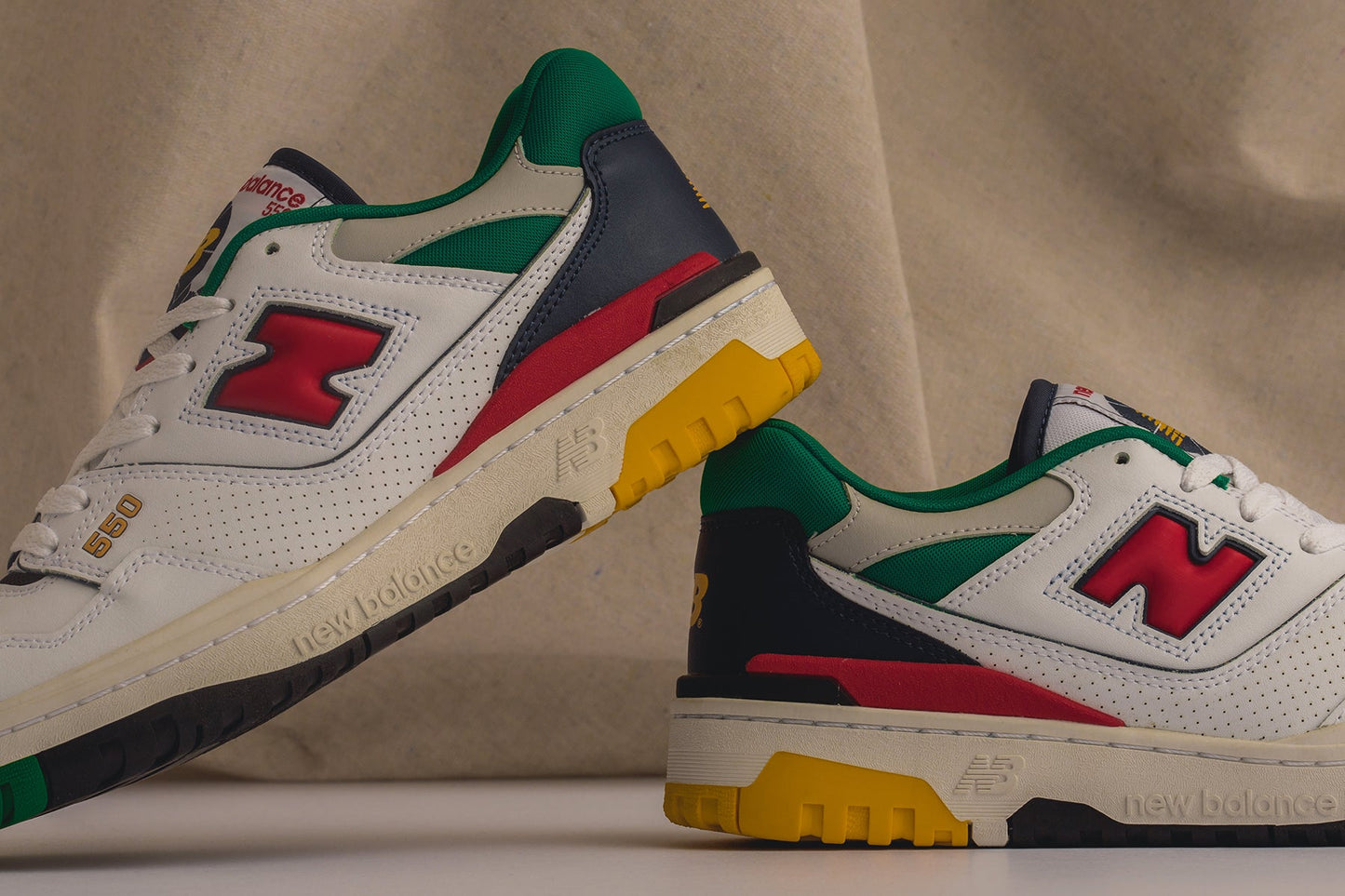 550 - White/Multicolor