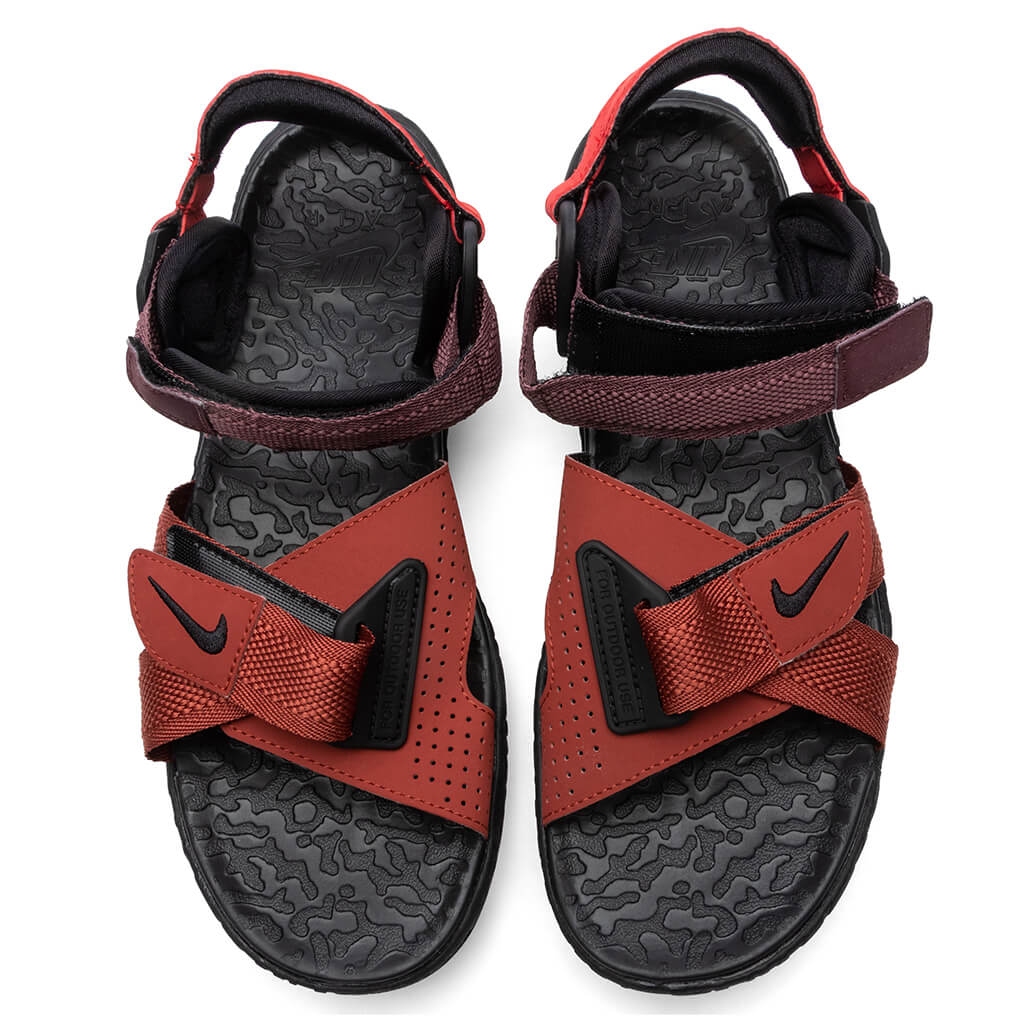 ACG Air Deschutz + Sandals - Redstone/Black