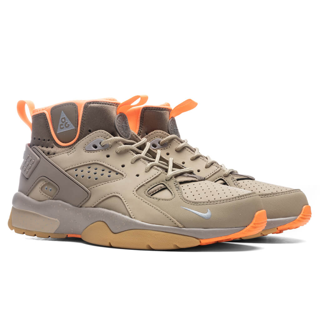 ACG Air Mowabb - Limestone/Reflect Silver
