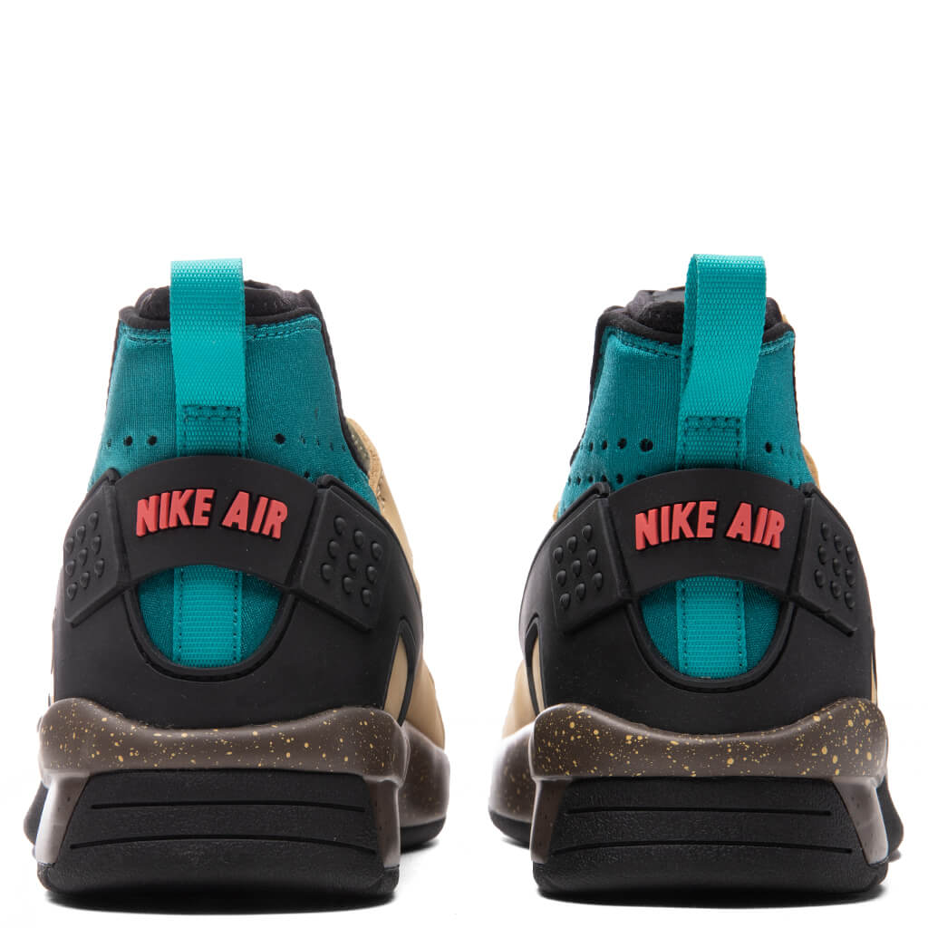 ACG Air Mowabb - Twine/Fusion Red/Club Gold