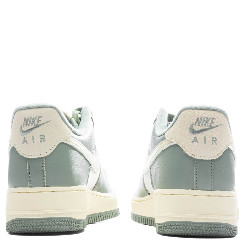 Nike Air Force 1 '07 LX - Mica Green/Coconut Milk/Photon Dust