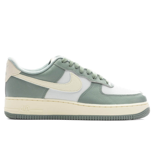 Nike Air Force 1 '07 LX - Mica Green/Coconut Milk/Photon Dust