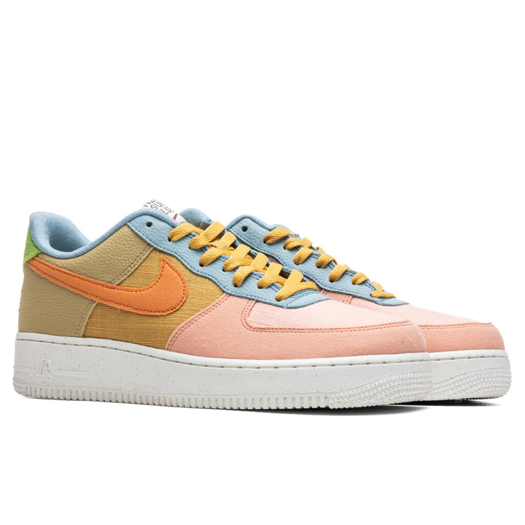 Air Force 1 '07 LV8 - Sanded Gold/Hot Curry/Wheat Grass