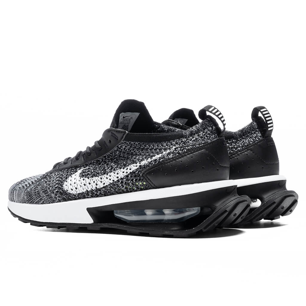 Air Max Flyknit Racer - Black/White