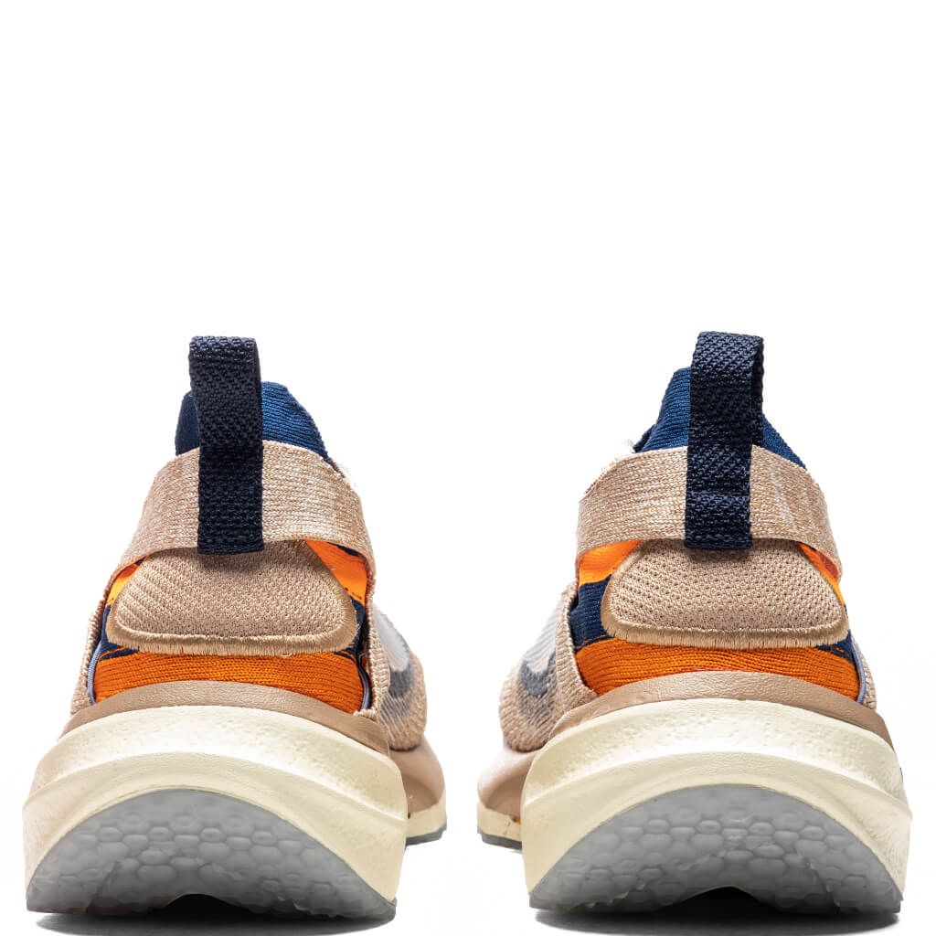 Spark Flyknit - Hemp/College Navy/Total Orange