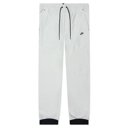 Sportswear Dri-FIT Tech Pack Unlined Track Pant - Light Silver/Black