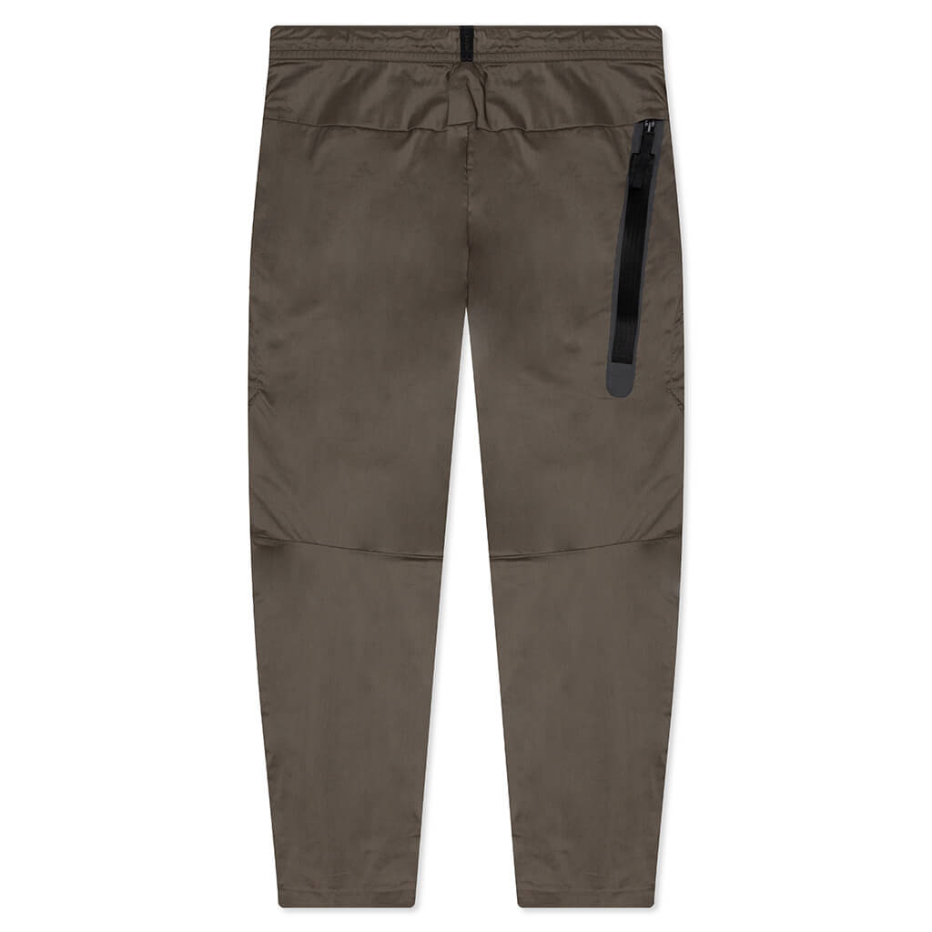 Sportswear Tech Pack Cargo Pants - Ironstone/Black