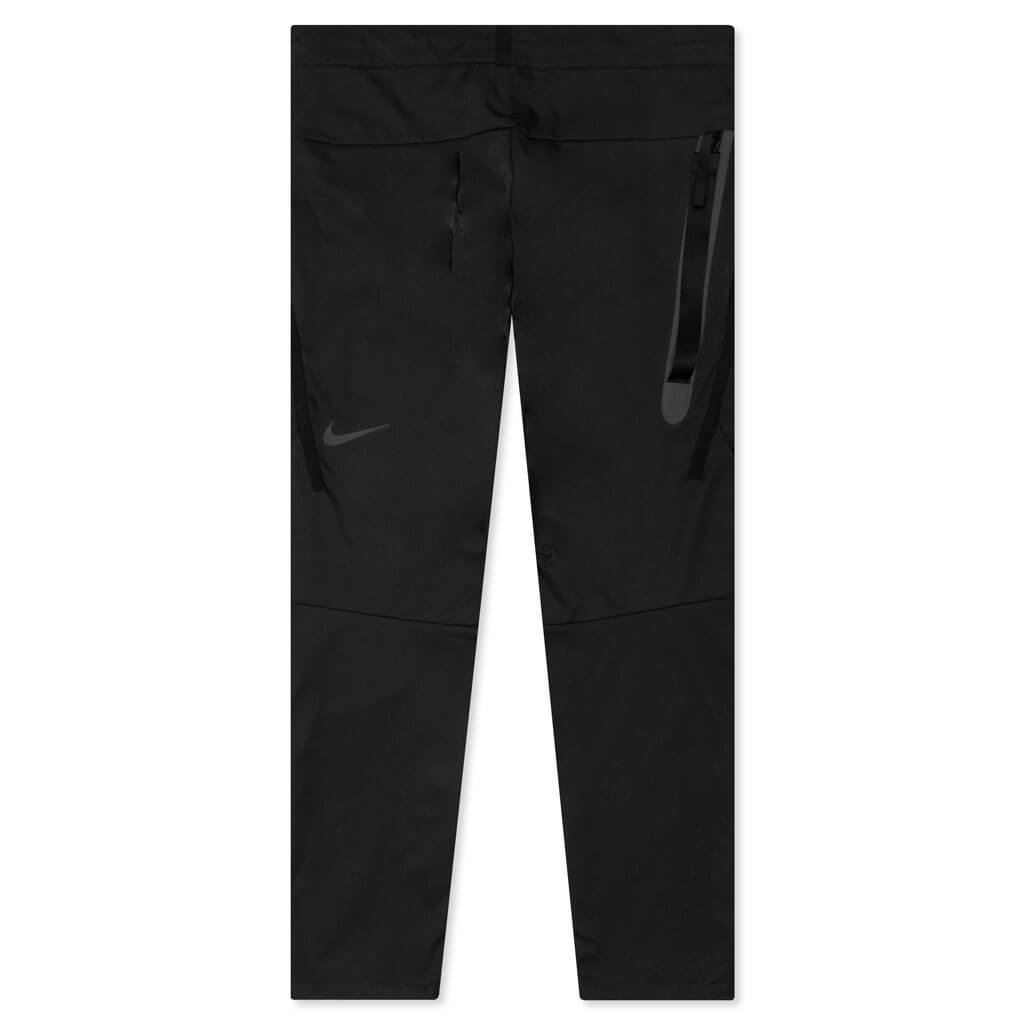 Sportswear Tech Pack Cargo Trousers - Black/Black