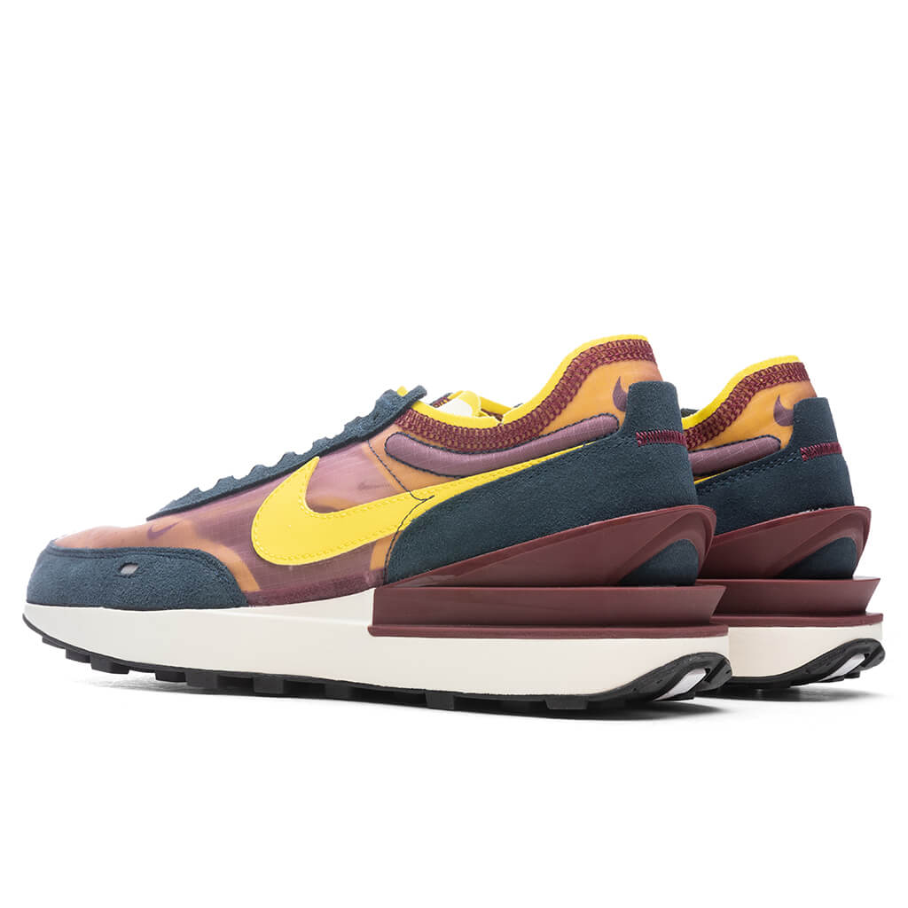 Waffle One SE - Dark Beetroot/Yellow Strike