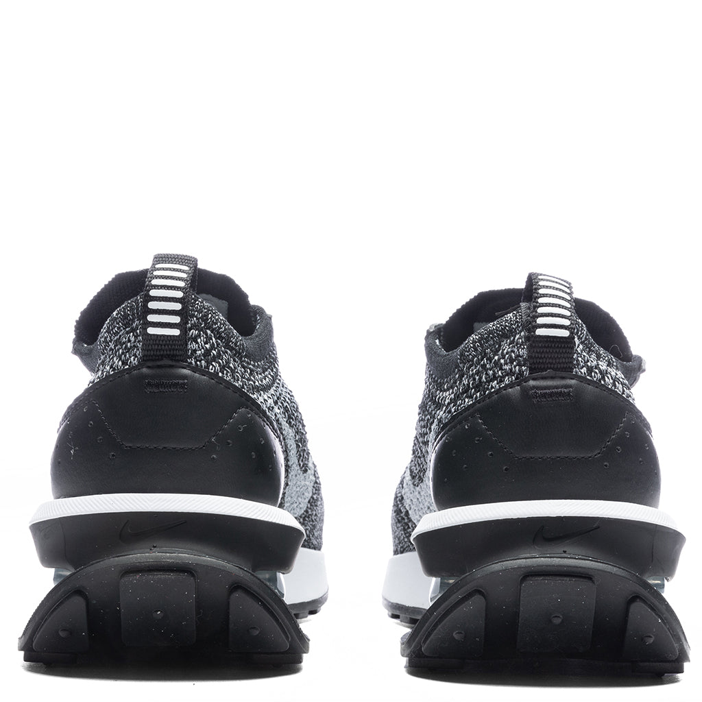 Women's Air Max Flyknit Racer - Black/White