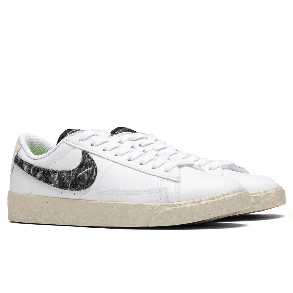 Women's Blazer Low SE - White/Black/Light Bone
