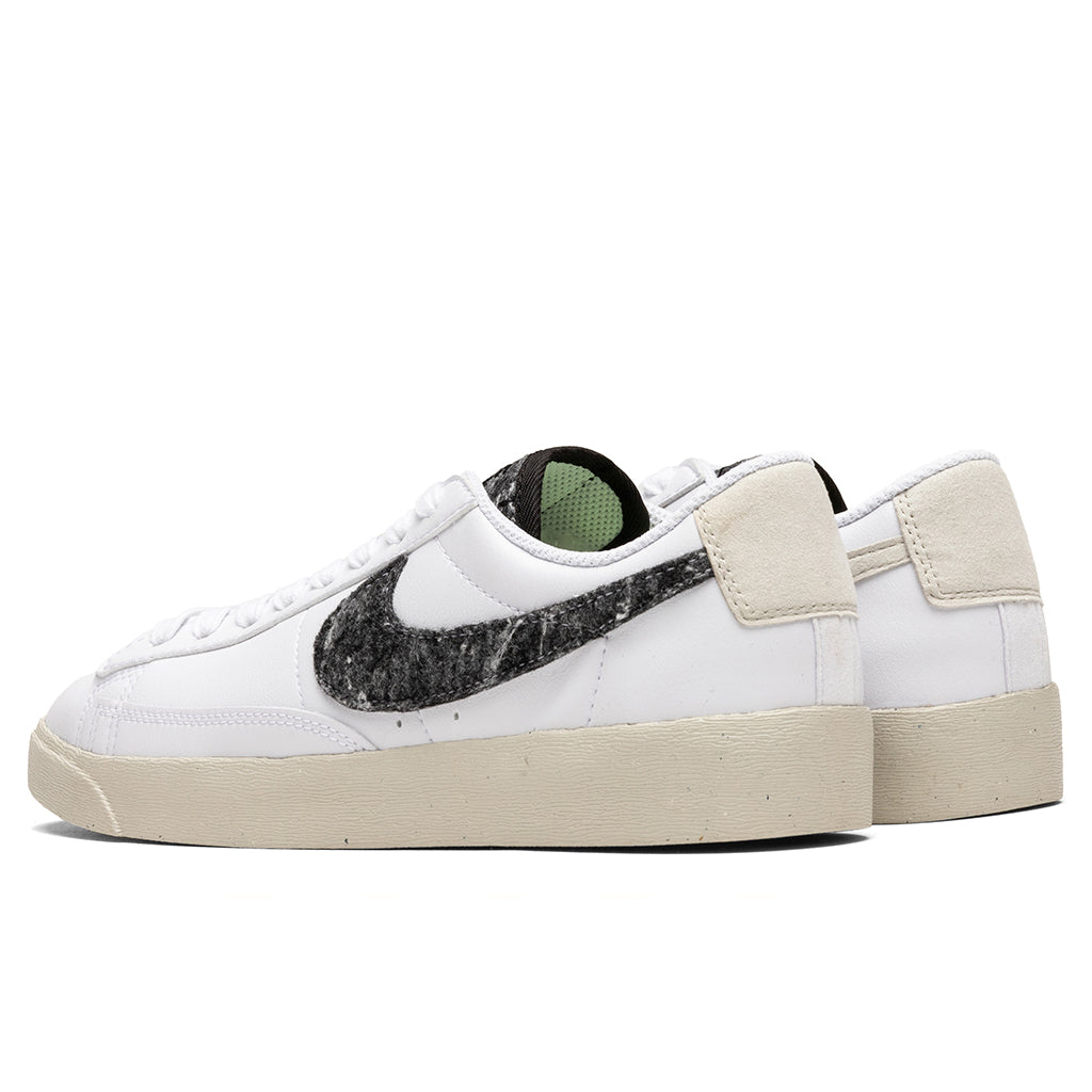 Women's Blazer Low SE - White/Black/Light Bone