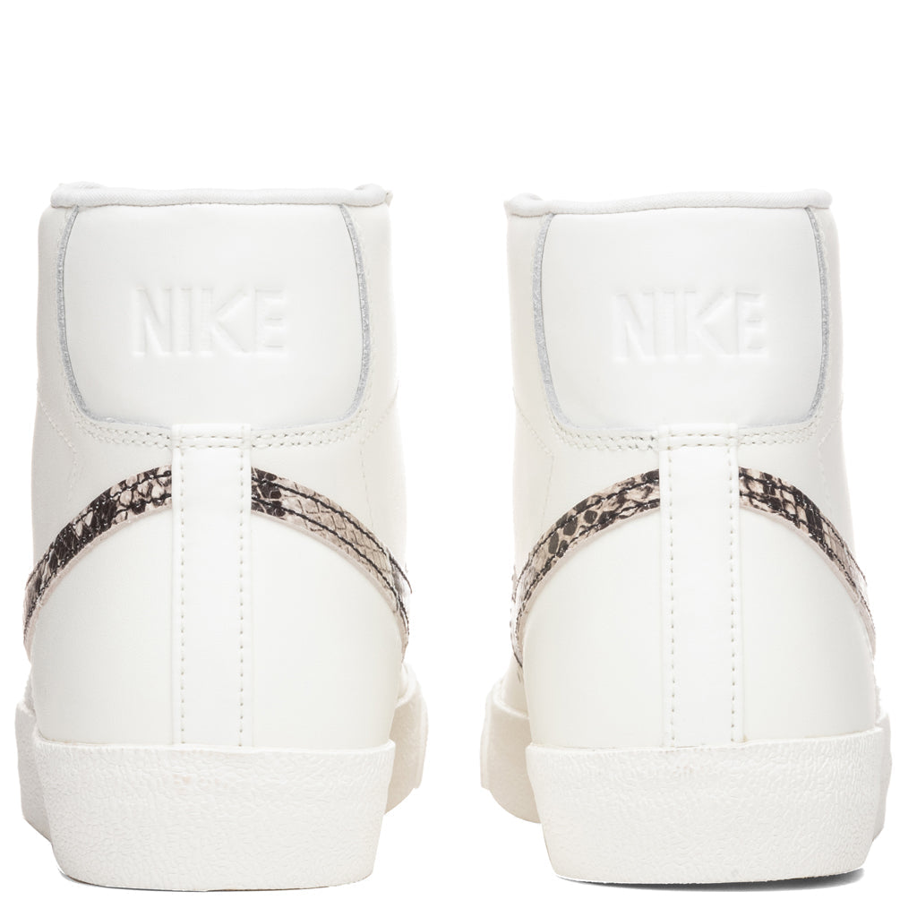 Women's Blazer Mid '77 SE - Sail/Particle Beige